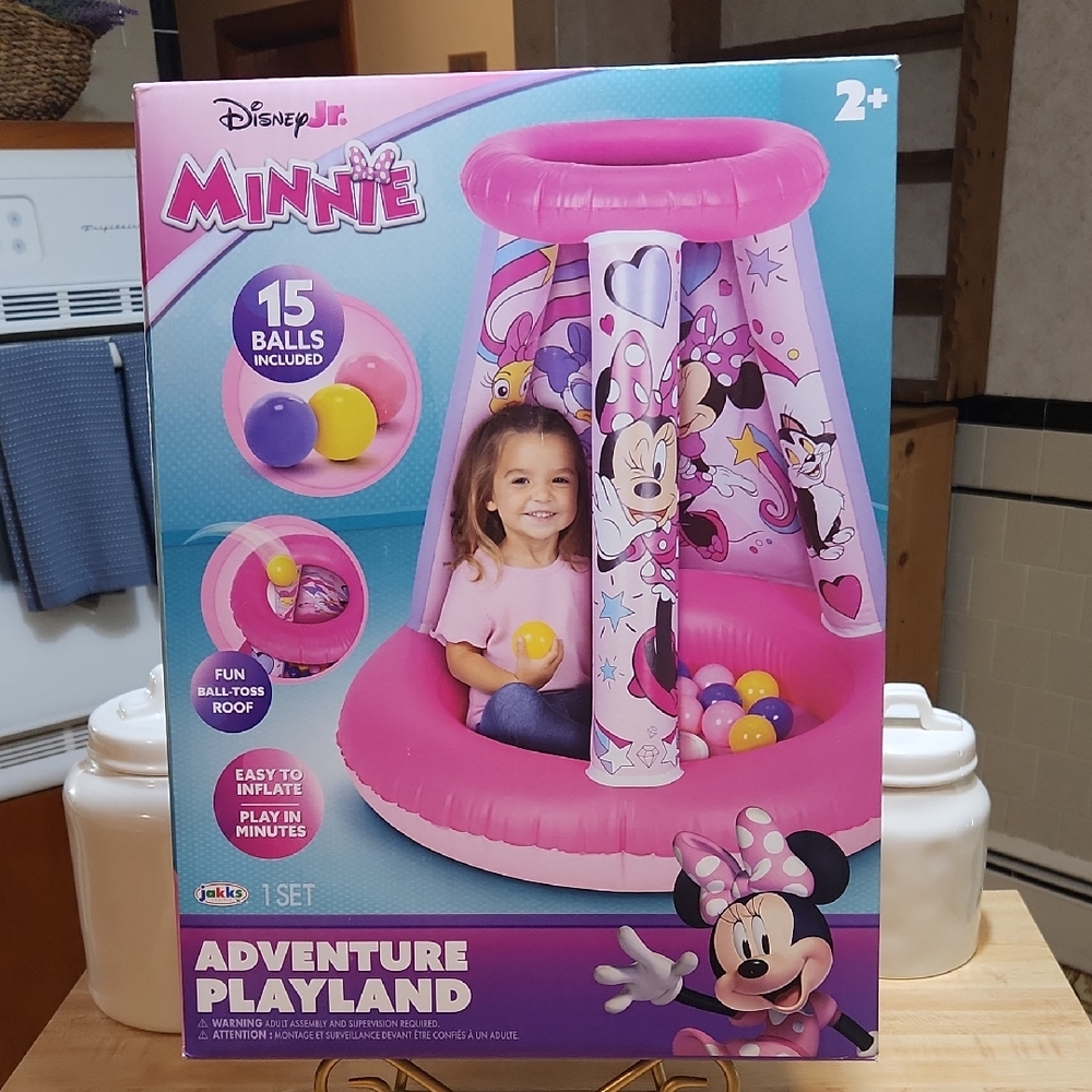DISNEY JR. MINNIES ADVENTURE PLAYLAND